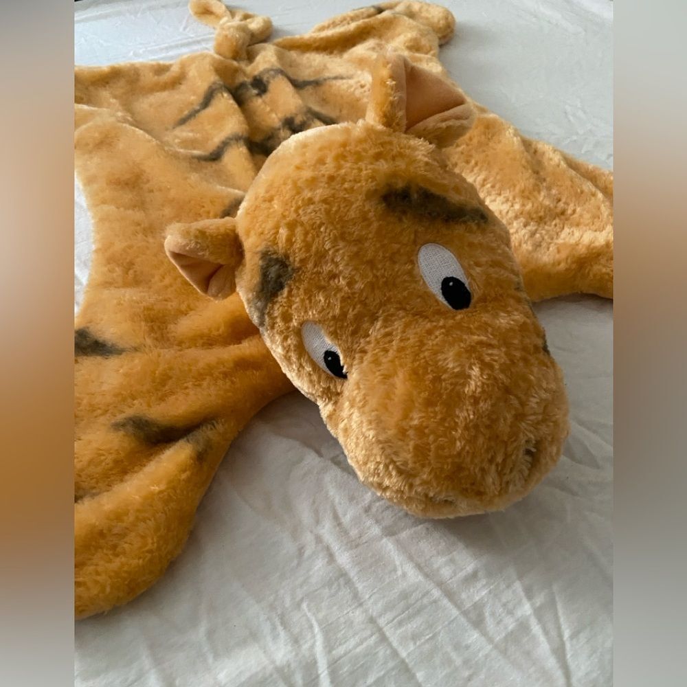 Vintage Y2K Disney Character Gund Tigger Winnie the Pooh Baby Kids Play